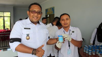 Kepala BNNK Sukabumi Pimpin Tes Urine Petugas Lapas Warungkiara, Seluruh Petugas Negatif Narkoba