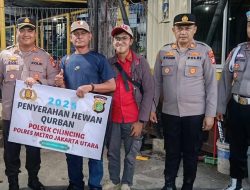 Polsek Cilincing Jakarta Utara Salurkan Hewan Kurban Kepada Berbagai Lembaga di Kalangan Masyarakat 