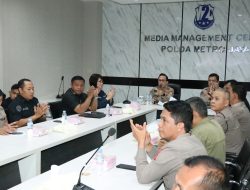 Kasihumas Polres Pelabuhan Tanjung Priok Raih Penghargaan Terbaik dari Kabidhumas Polda Metro Jaya