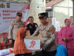 Sambut Hari Bhayangkara Ke-79, Polsek Sepatan Bagikan 75 Paket Sembako