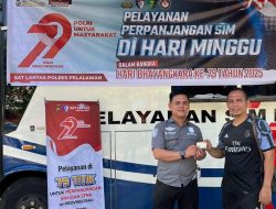 Satlantas Polres Pelalawan Giat Pelayanan Bus SIM Keliling Dalam Rangka HUT Bhayangkara Ke 79 Tahun