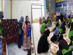 Layak Disandingkan dengan Profesional, Keterampilan Warga Binaan Rutan Tanjung Redeb Memukau Para Instruktur Batik