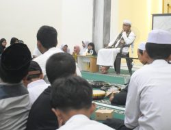 Memperingati 10 Muharam, Masjid Jami Nurul inshop Adakan Santunan Anak Yatim Sebanyak 25 Orang