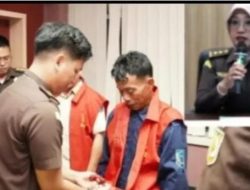 20 kades terjaring OTT Di kantor Camat pagar Gunung Oleh Team Kejaksaan Tinggi Sumsel & kajari Lahat