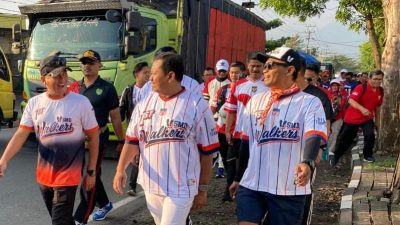 Sumedang Fun Walkers Meriahkan HUT RI ke- 80, Dandim 0610/Sumedang Ikut Berjalan Sehat Bersama Ribuan Warga
