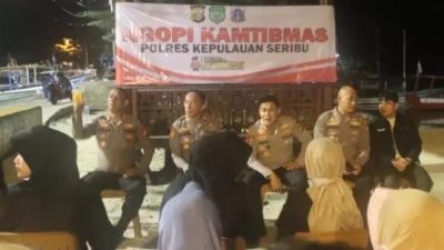 Kapolres Kepulauan Seribu Gelar Ngopi Kamtibmas di Pulau Tidung, Ajak Warga Jaga Jakarta