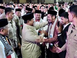 Ustad Zaitun Rasmin Hadiri Penutupan Munas VI PKS Bersama Presiden Prabowo