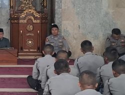 Polres Sumedang Gelar Pengajian Rutin Hari Kamis Di Masjid Al Hidayah