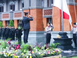 Upacara Peringatan Hari Pahlawan, Karo SDM Polda Bali: Pahlawanku Teladanku, Terus Bergerak, Melanjutkan Perjuangan