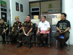 Kajari Pelalawan Hentikan Sementara Full Bucket Dugaan Korupsi Dan Pungli Di Organisasi PGRI Pelalawan